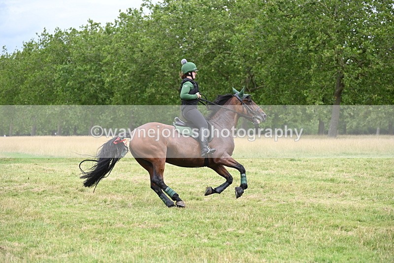 WJ6_4577 - Time at Jump 13:04 to 13:34