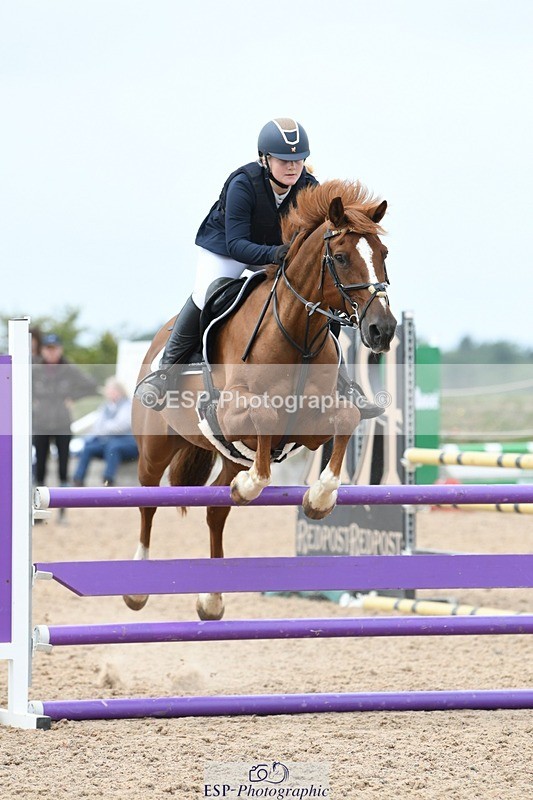 250807-113724-00707 - 1m Round 1