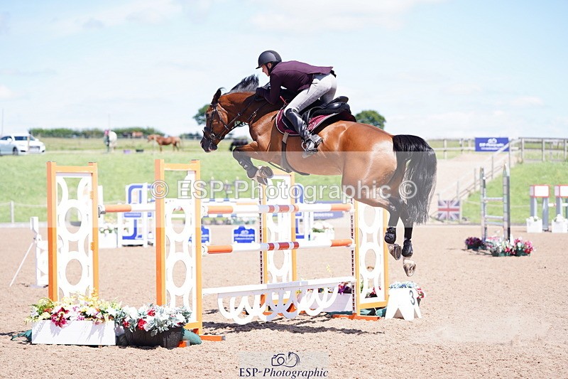 240728A-140248-09303 - Cls 26 NAF Silver Jump Off and Presentations