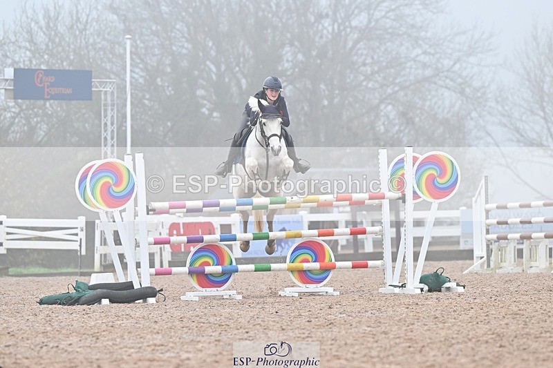 251115-130652-00879 - Cls 14+15 Junior 1.20m and 148cm