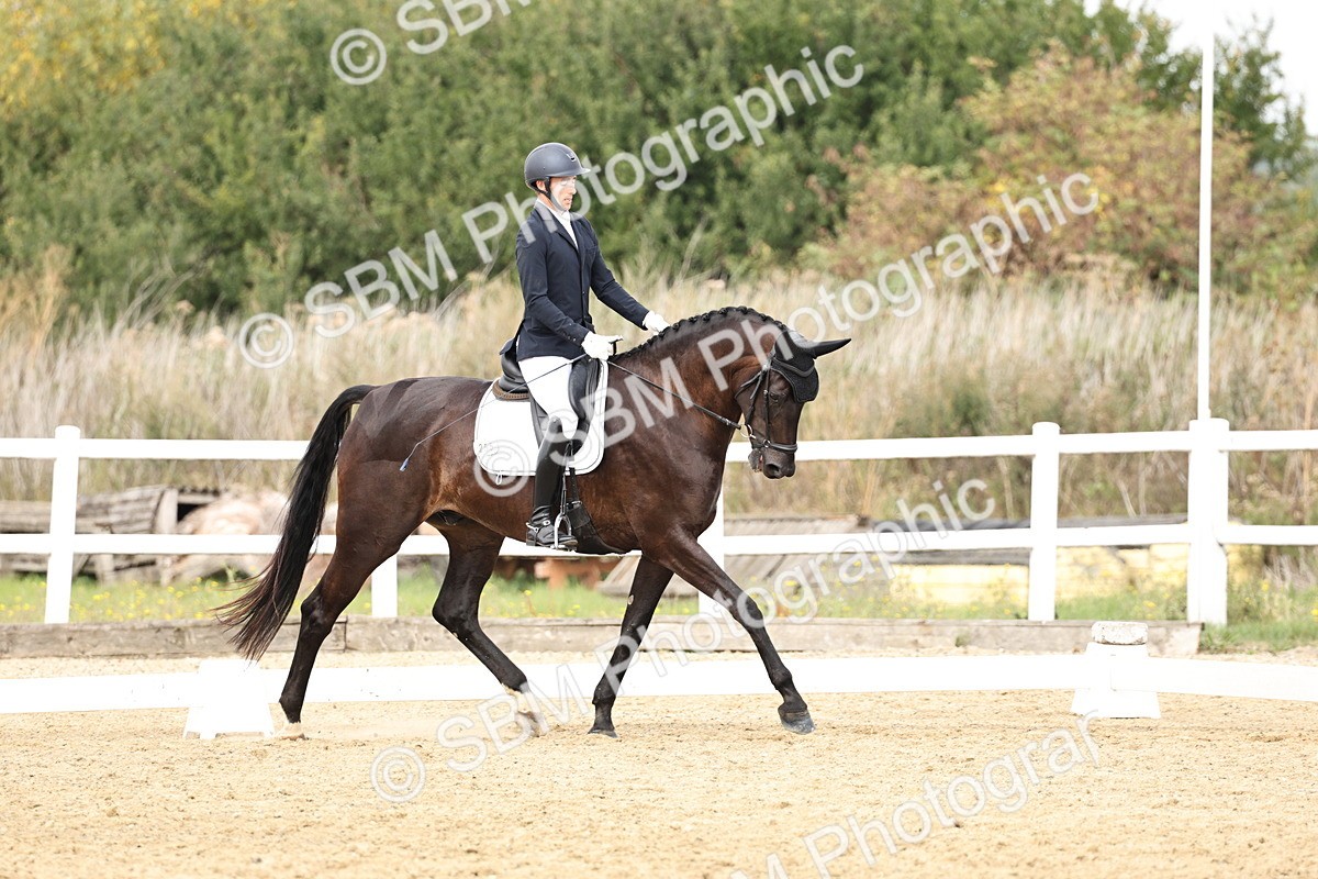 SBM_013083 - Class 3 - Novice 4 - 11.43-12.25