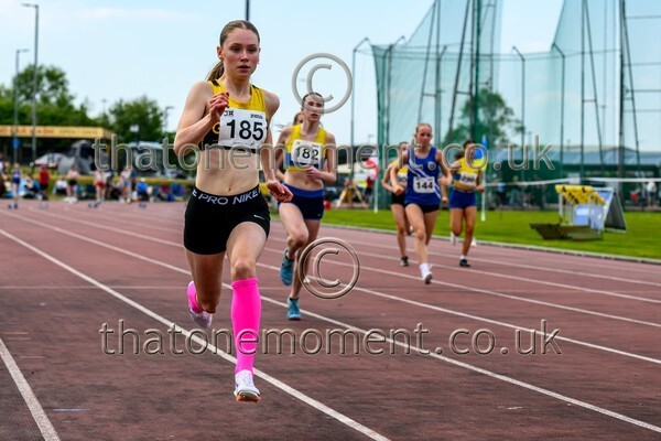 West25Sat-910088 - Track Female Set Two