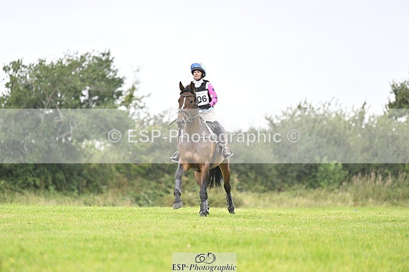 240831A-144727-04338 - 282-Tichy.Sanders-UBERTON.VAN.HET.DALHOF