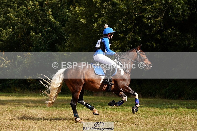 250803A-170804-18762 - S-854-Clare.Chapman-JUMPIN.JACK.FLASH