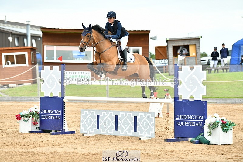 230720A-153227-03916 - Cls 9, 2 Star Big 1.40m Start to break