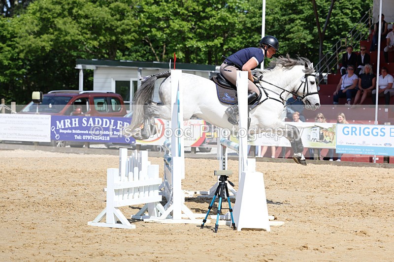 3E7A5931 - Class 4: Senior BN/90cm open