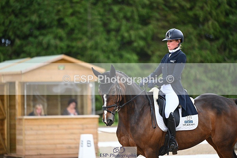 240524-141822-10191 - 530-GLOBAL_FAERLIE_FLASHY-Sanne_de_Jong