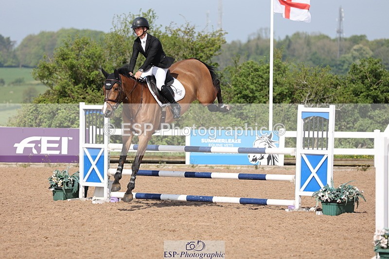 240510A-100418-05545 - Cls 14 Discovery and 1m Open