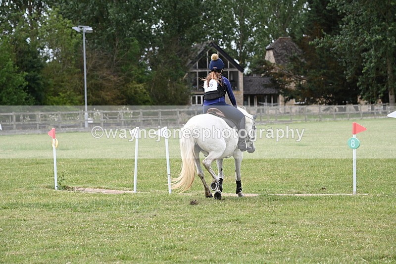 WJ6_6435 - 60cm XC Time 10:17 to 10:49