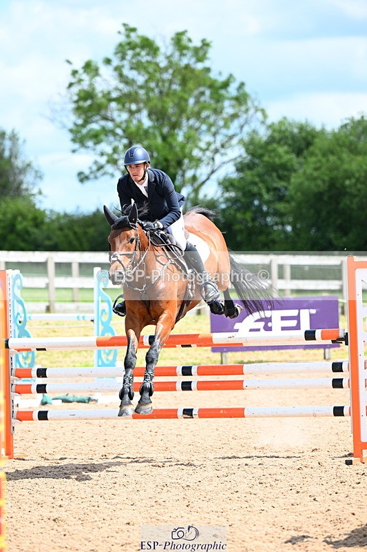240608A-143435-02778 - Cls 5 Snr Foxhunter and 1.20m Open