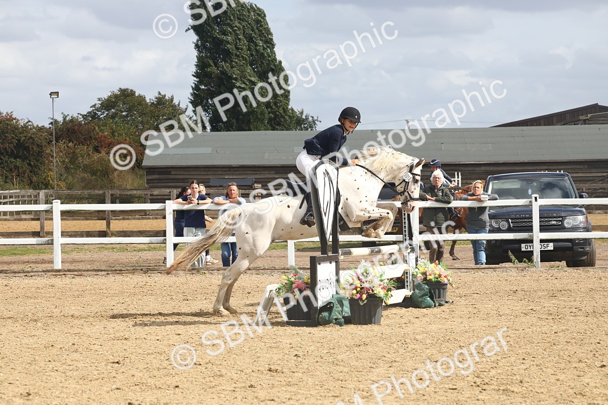 SBM_007857 - Class 10 - 80cm Champs