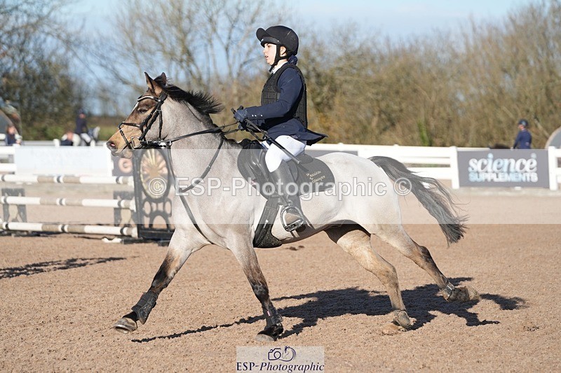 251130-112146-01047 - Cls 5 Pony Discovery & 90cm Open