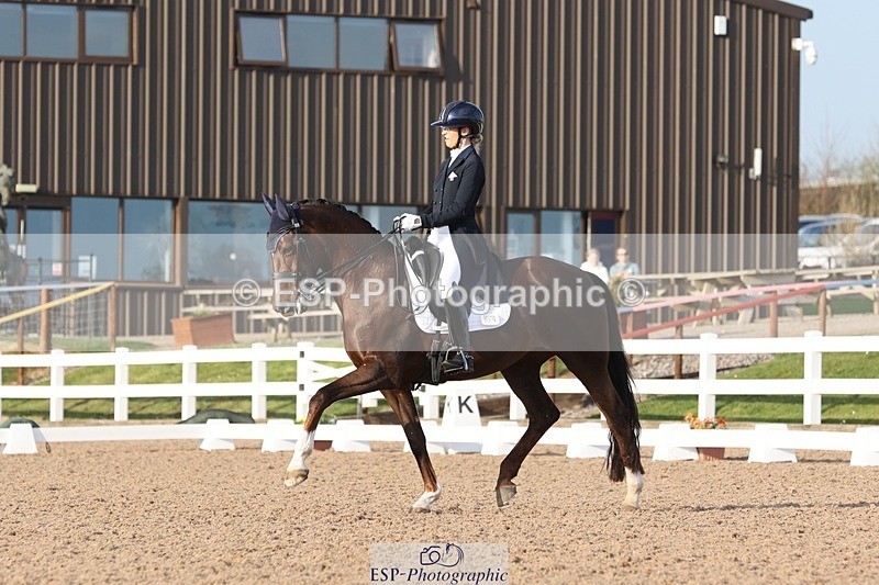 250404-180427-08202 - 131-Francesca.Cawley-Dame.Blanche