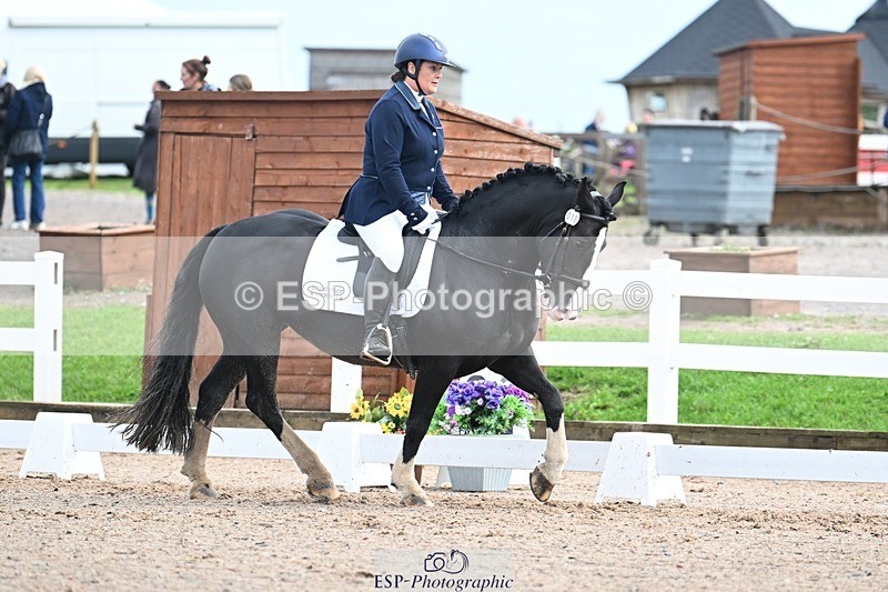 250907-113058-07233 - 018-Kathy.WhiteMilly.111