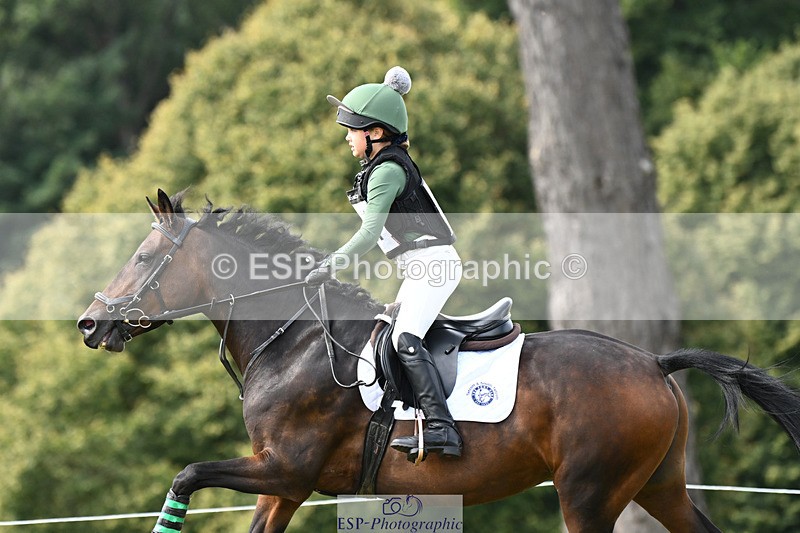 240825X-104735-31185 - 70cm XC 10.00 to 11.00