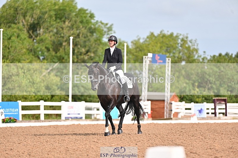 240817A-101219-07695 - 142-Elaine.Cleverdon-Pagante