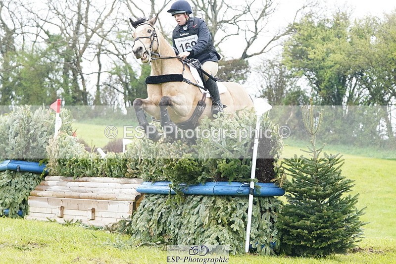 250418-145942-05371 - 169-Chloe.Dunn-TOWERHILL.SHAMIE