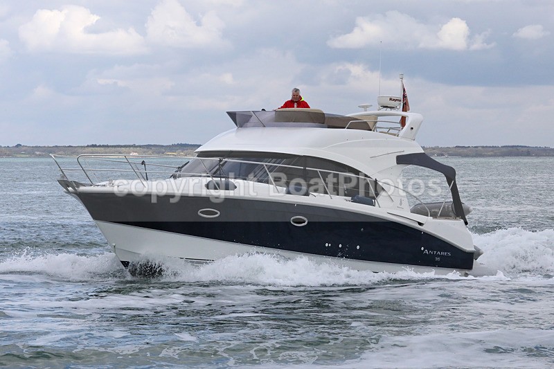 170417 NAUTI - BENETEAU ANTARES 36 1Y3A7229 - Flybridge Cruisers