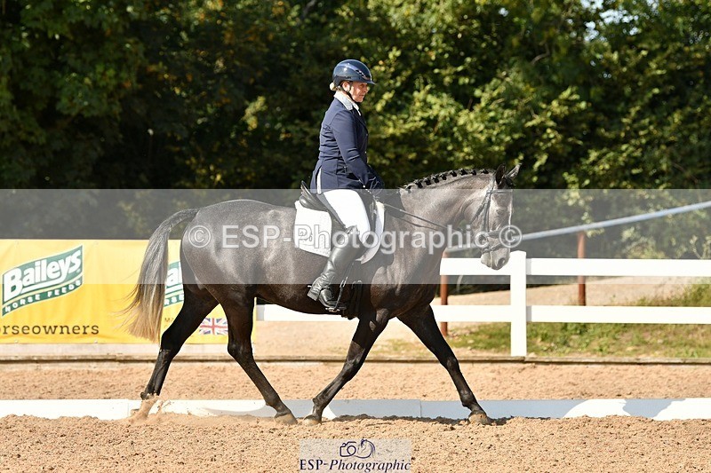 250817-160248-11445 - 206-Mel.NorthwoodBarnridge.Flying.Solo