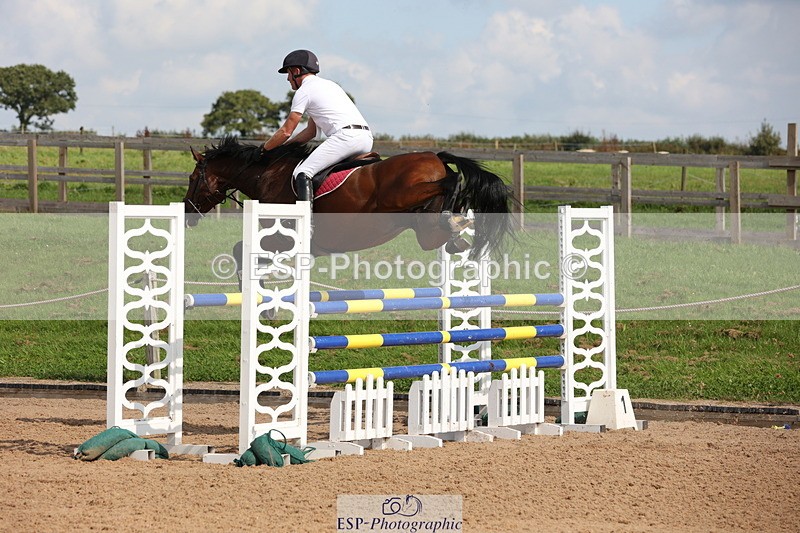 230915A-134050-02446 - Cls 4 National 1.30m