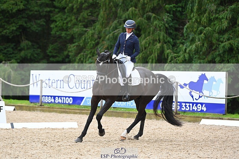 230813-165357-08508 - Cls 14 Medium Silver 16.45 to End