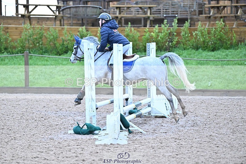 241201X-092822-00208 - Cls 14 Clear Round