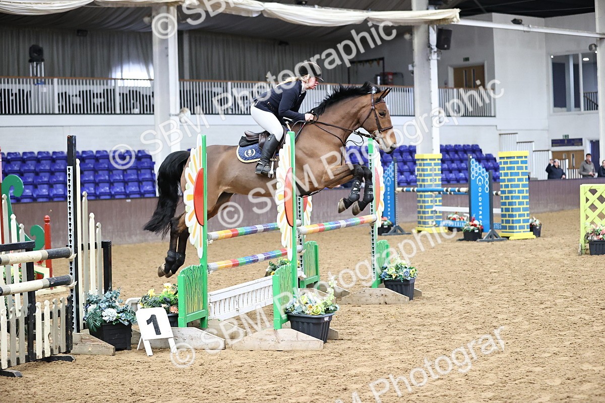 SBM_005897 - Class 16 - Senior Newcomers - 1.10m Open