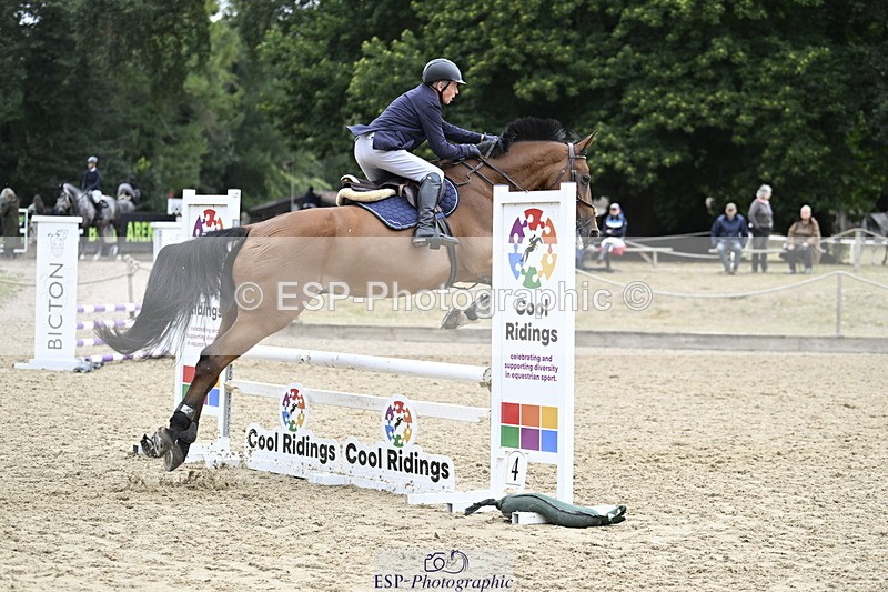 250830A-113811-05903 - Cls 21 British Novice and 90cm Open