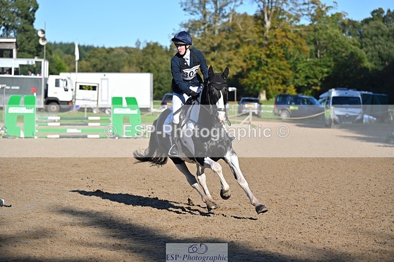 241027-104324-16444 - 303-Beatrice.Southcombe-COUSIN.JERRY