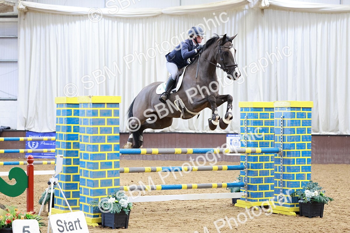 SBM_003545 - Class 11 - Senior Newcomers/ 1.10m Open