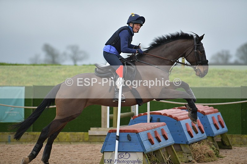 240203A-101312-00056 - 70cm