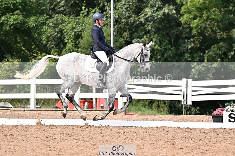 250816-145335-05484 - 149-Sophie.HawkeRAINBOW.DREAM