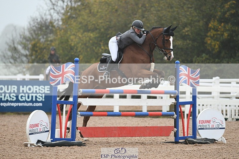 241103A-104819-07585 - SUN Cls 21 Snr Newcomers and 1.10m Open