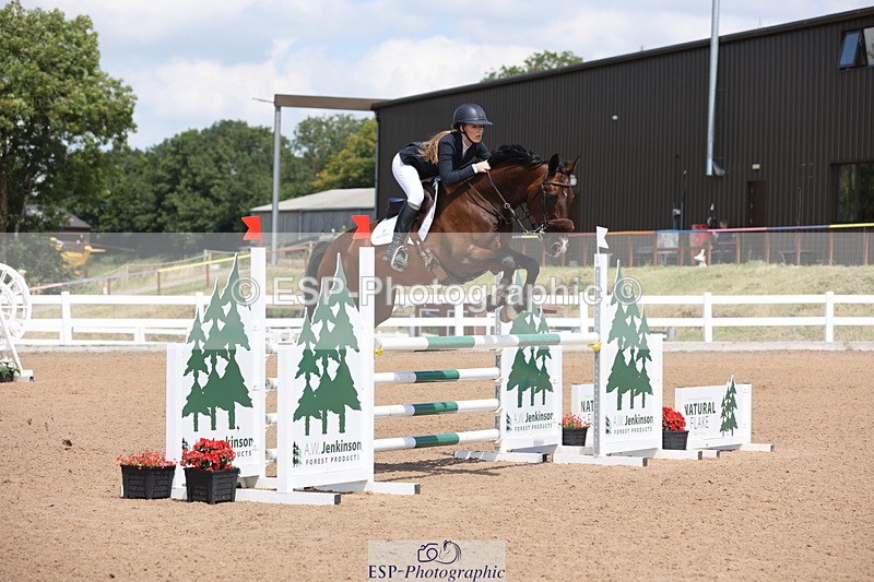 240718A-130821-05422 - Cls 9, 1 Star Bronze Tour 1.10m