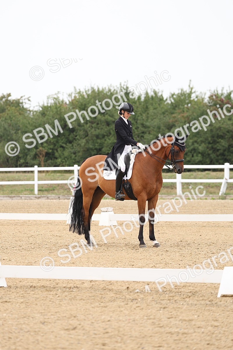 SBM_008032 - Class 10 - FEI INT I - 16.10-16.50