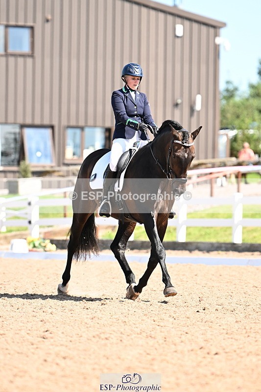 240816A-115350-04155 - 254-Suzanne.Jackson-Bodeguero.CXII