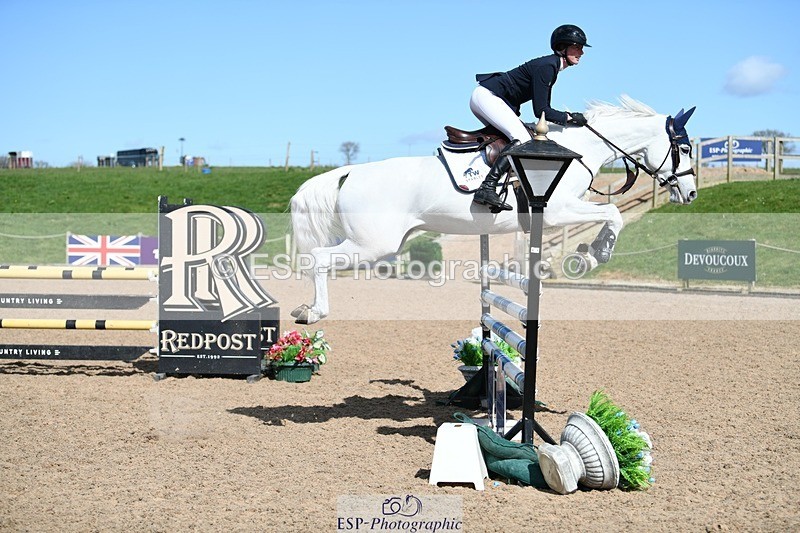 250328-131354-01174 - Cls 3 Snr Foxhunter