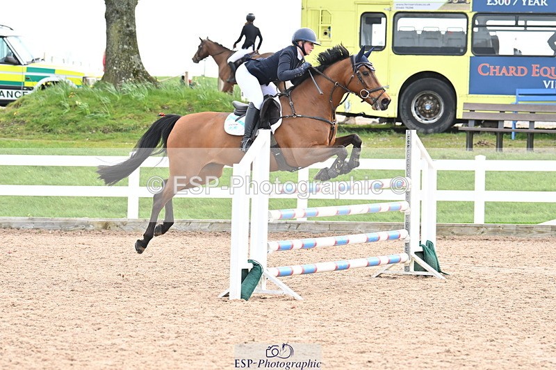 240407A-115803-05277 - Cls 27 Chard 1.05m & 1.10m Grand Prix