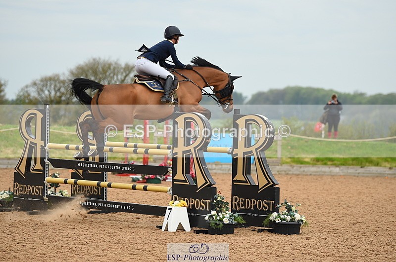 230504A-092236-00338 - Cls 8 Snr Foxhunter