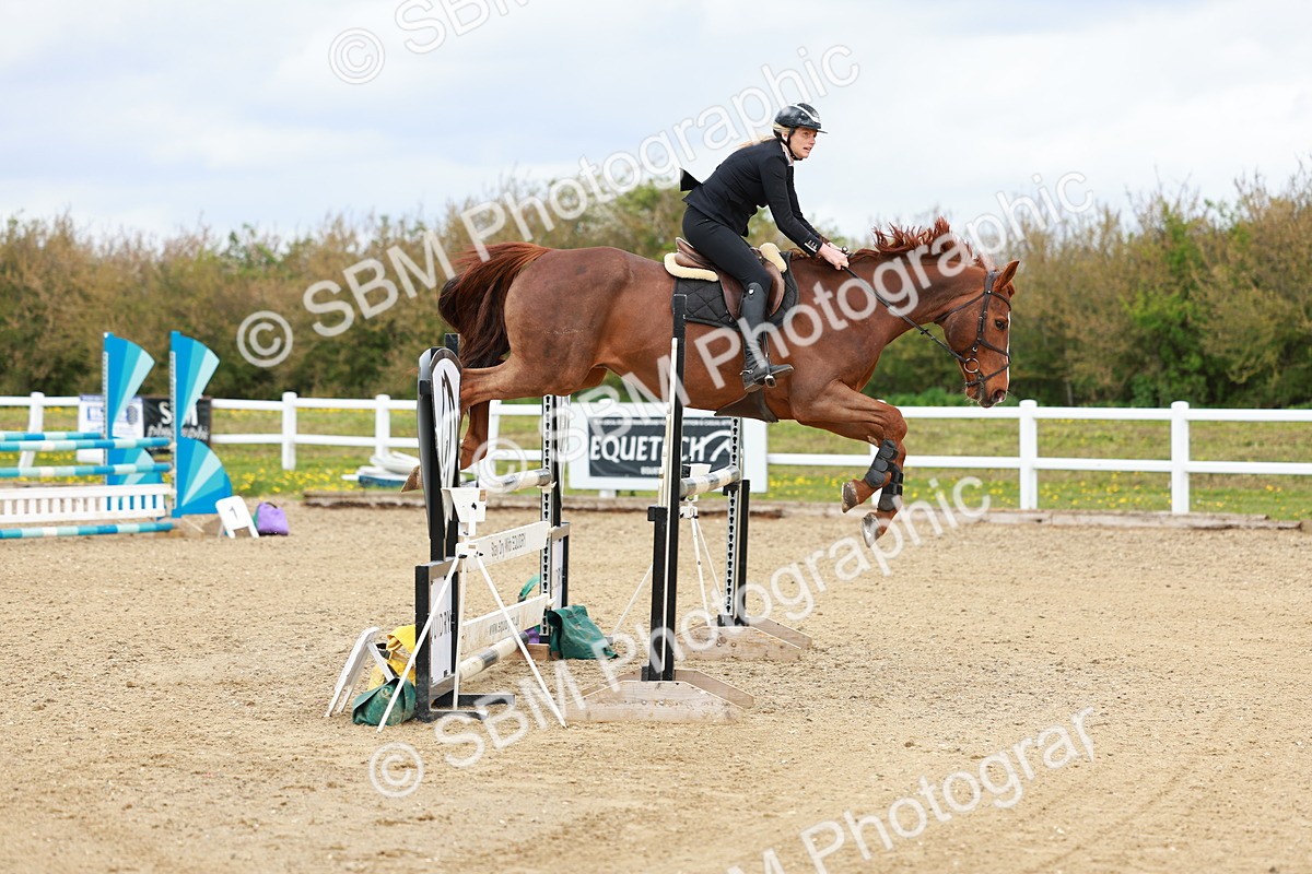 SBM_002241 - Class 10 - Senior Newcomers - 1.10m