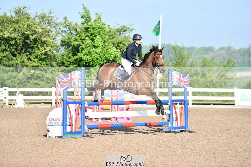 240512A-080422-16758 - Cls 39 British Novice and 90cm Open