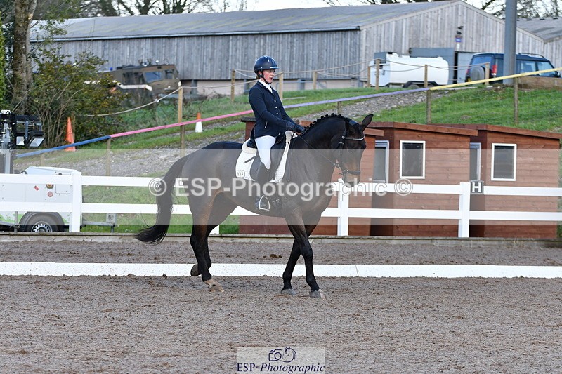 231104A-124113-00523 - Cls 12 Music Medium