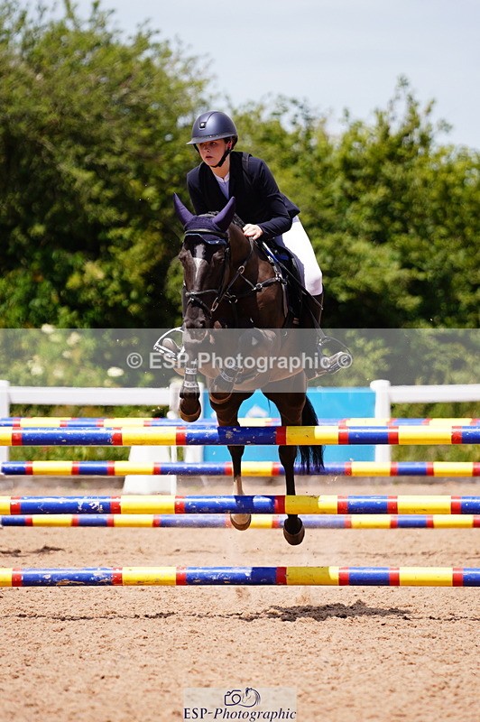 240629A-123840-05404 - Cls 18 Newcomers and 1m Open