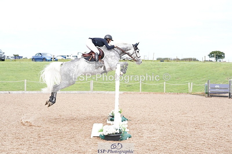 240915A-150412-10720 - Cls 28 Chard Sept GP Jump Off