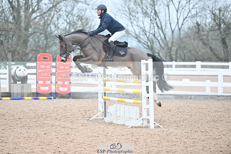 240113A-123505-02009 - Cls 12 Newcomers and 1.10m Open