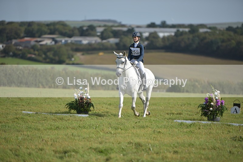 RAY_7651 - Class 2B: Trekenning Open: Dressage
