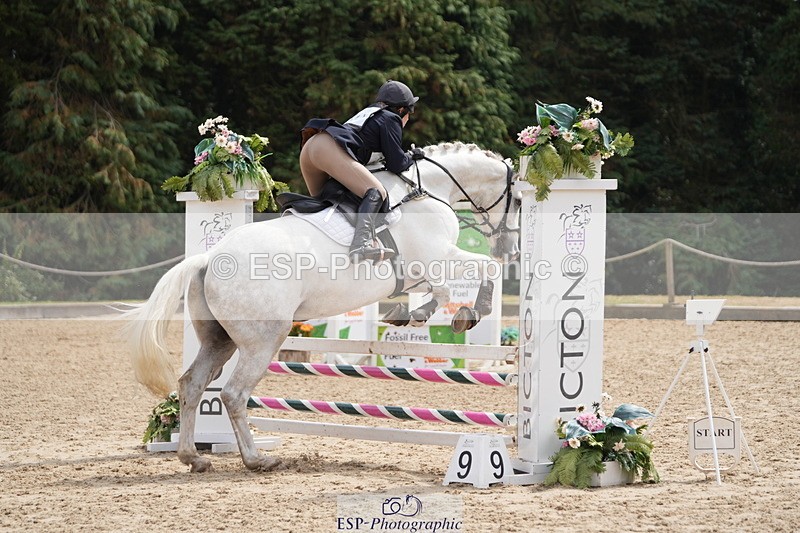 250824A-130355-37303 - 2121-Poppy.Rogers-Seacrests.Diamond