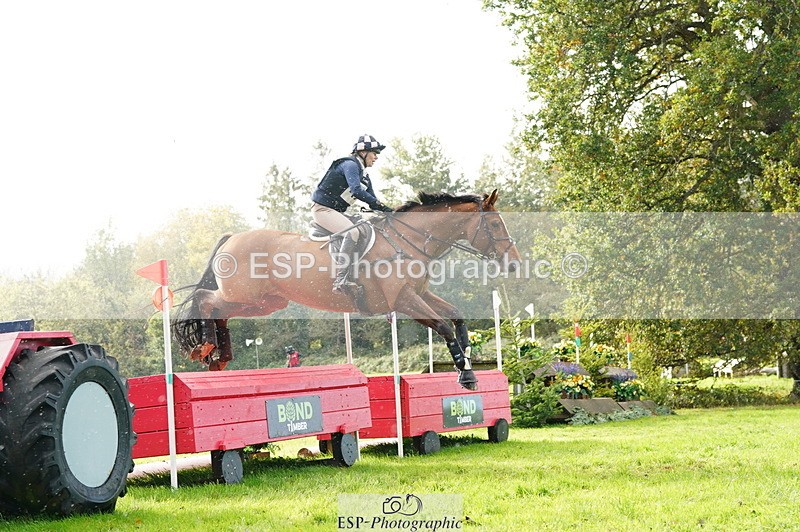 251025A-140134-20719 - F-486-Hannah.Smith