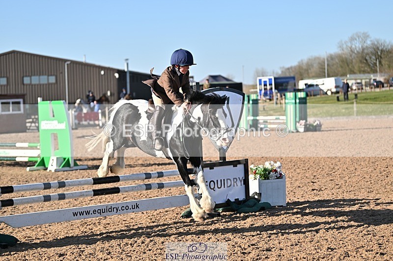 250401-172516-00412 - 70cm classes