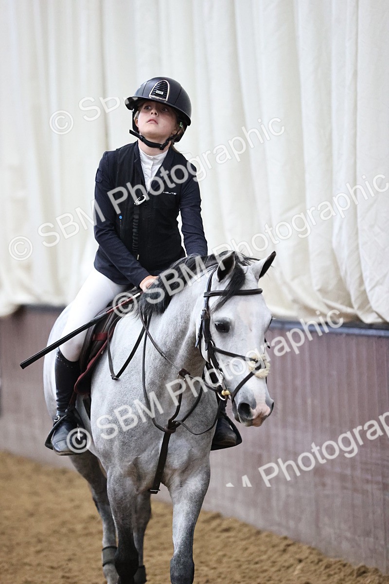 SBM_000918 - Class 4 - Springboard 128cm 138cm Restricted Handicap 90cm 1.00m